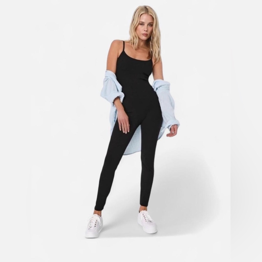 Lulu's Black Bodycon Fitted Jumpsuit Stretchy Loungewear Skinny Straps Sz Medium